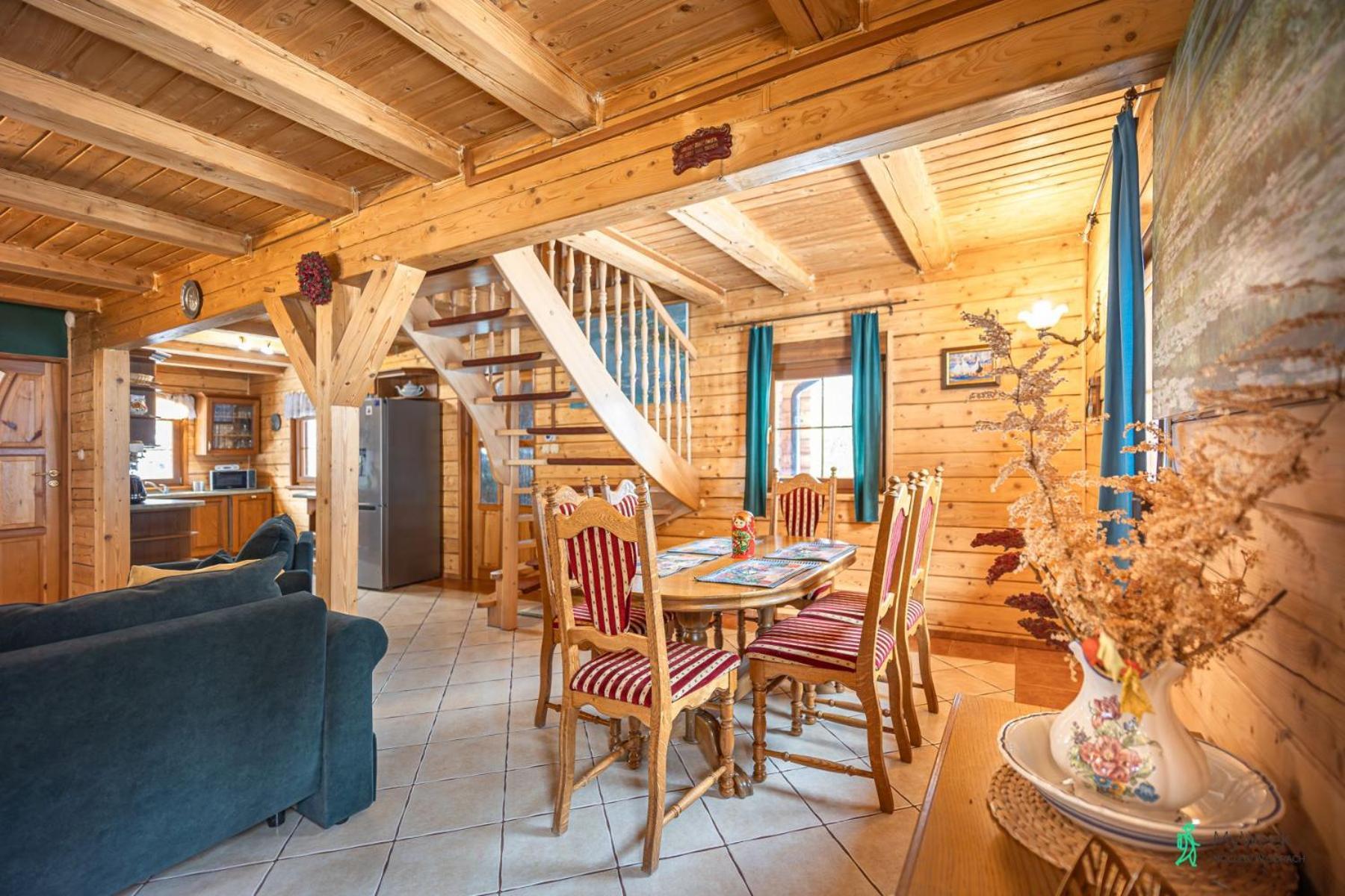 Holiday home Dom W Gorach Stolowych Myweek *